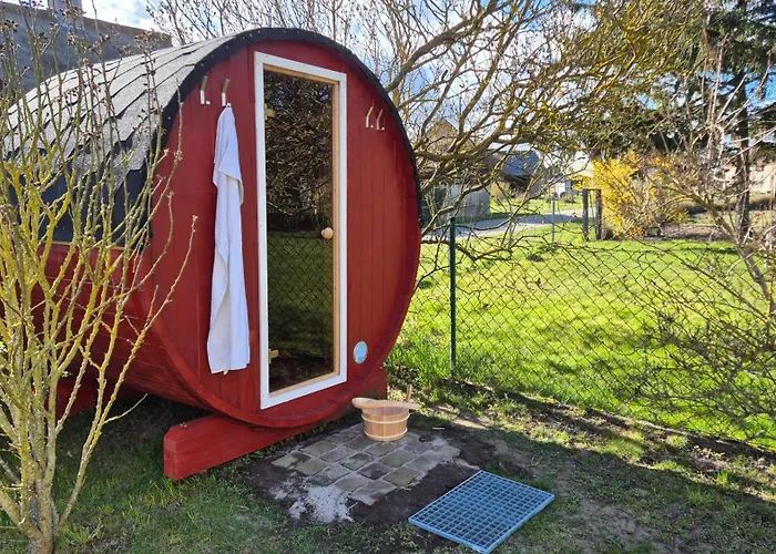 Semesterbostad Sommerhaus In Familienfreundlich, Mit Garten & Sauna