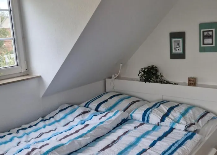 Semesterbostad Sommerhaus In Familienfreundlich, Mit Garten & Sauna *